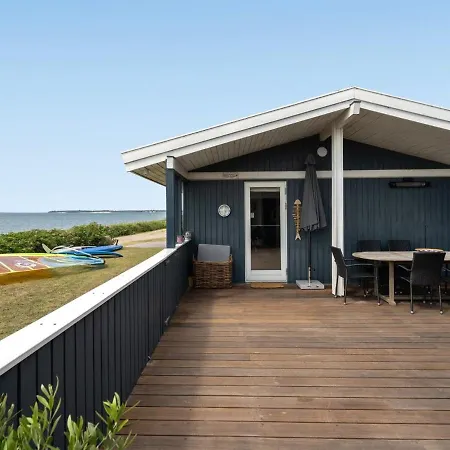 Holiday home Pellervo - 20m From The Sea In Funen By Interhome Assens