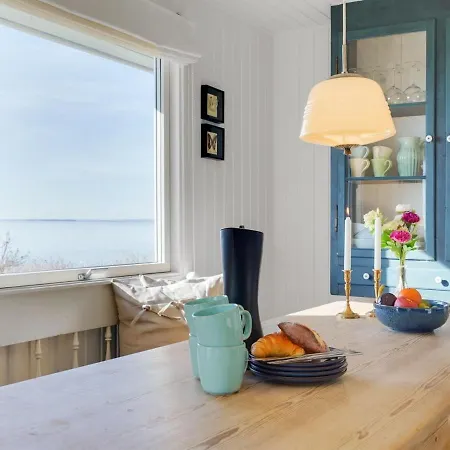 Holiday home Pellervo - 20m From The Sea In Funen By Interhome