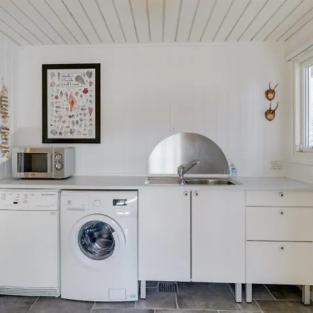 Pellervo - 20m From The Sea In Funen By Interhome